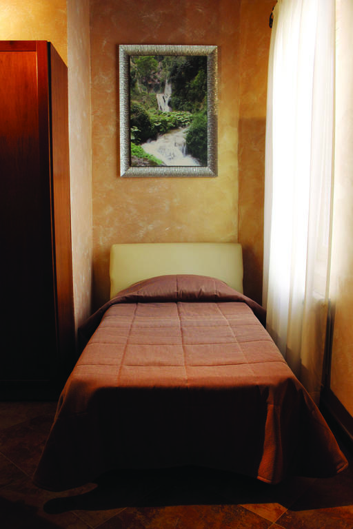 Bed and Breakfast La Giada Тіволі Номер фото